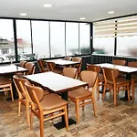 Leyenda Boutique 3*