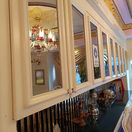 Lägenhetshotell Leyenda Boutique 3*