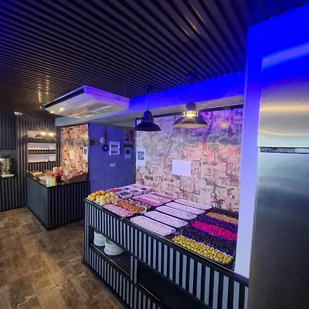 Leyenda Boutique 3*