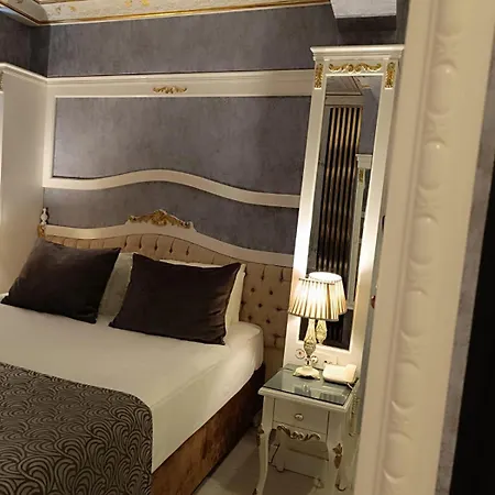 Leyenda Boutique Apart-hotel 3*